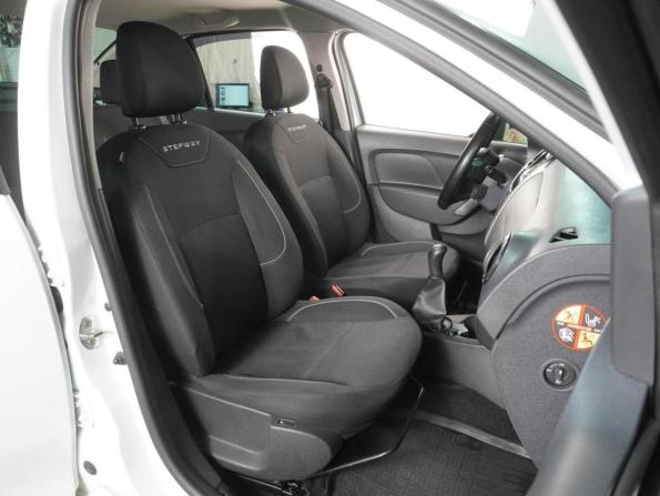 Renault Logan II Рестайлинг с пробегом 2020 года, цена 1 199 000 рублей, 70142 км, седан, Автокод Объявления