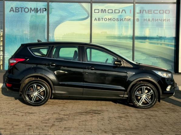 Ford Kuga II Рестайлинг с пробегом 2017 года, цена 1 570 000 рублей, 166518 км, внедорожник, Автокод Объявления