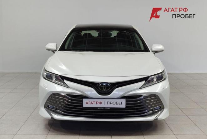 Toyota Camry VII (XV50) Рестайлинг 2 с пробегом 2018 года, цена 2 650 000 рублей, 136069 км, седан, Автокод Объявления