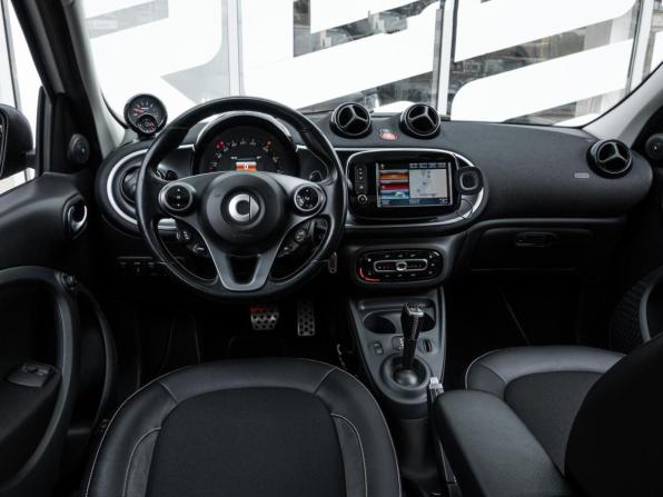 Smart Forfour II с пробегом 2016 года, цена 1 537 000 рублей, 54734 км, хэтчбек, Автокод Объявления