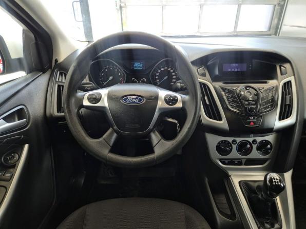 Ford Focus III с пробегом 2011 года, цена 649 000 рублей, 244227 км, хэтчбек, Автокод Объявления