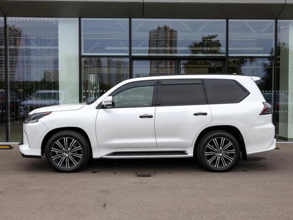 Lexus LX III Рестайлинг 2 с пробегом 2019 года, цена 9 150 000 рублей, 121105 км, внедорожник, Автокод Объявления