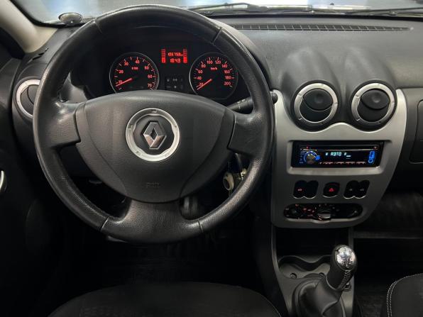 Renault Sandero I с пробегом 2012 года, цена 660 000 рублей, 106000 км, хэтчбек, Автокод Объявления