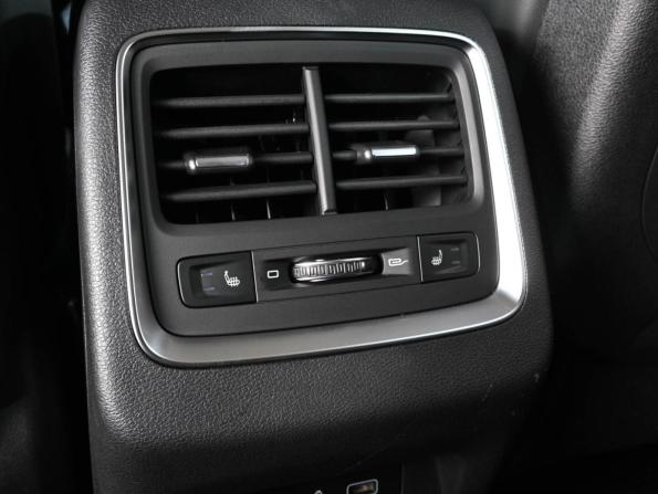 Geely Atlas Pro с пробегом 2022 года, цена 1 999 000 рублей, 55644 км, внедорожник, Автокод Объявления