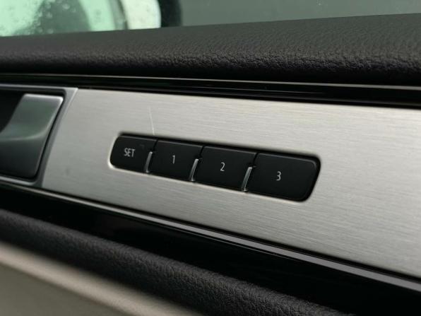 Volkswagen Touareg II Рестайлинг с пробегом 2017 года, цена 2 881 800 рублей, 183531 км, внедорожник, Автокод Объявления