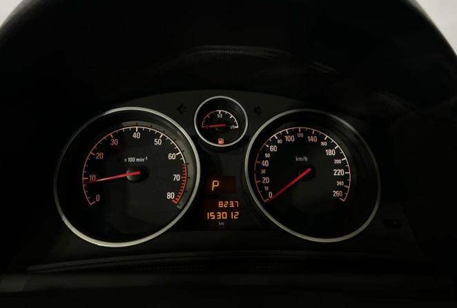 Opel Astra H Рестайлинг с пробегом 2014 года, цена 750 000 рублей, 153012 км, хэтчбек, Автокод Объявления