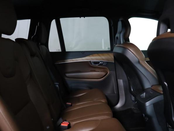 Volvo XC90 II Рестайлинг 1 с пробегом 2021 года, цена 4 290 000 рублей, 152271 км, внедорожник, Автокод Объявления