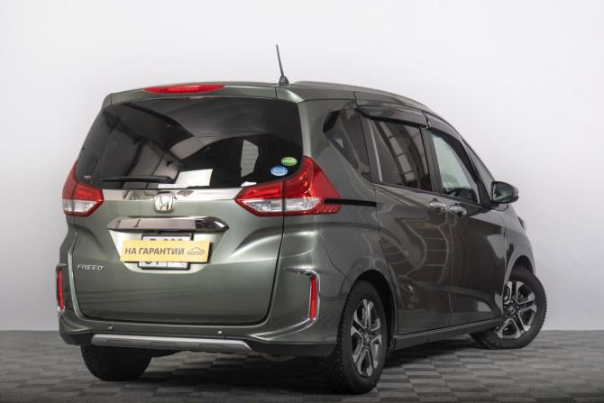 Honda Freed II Рестайлинг с пробегом 2020 года, цена 2 029 000 рублей, 70000 км, компактвэн, Автокод Объявления