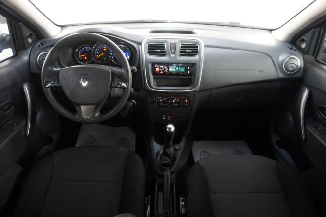Renault Sandero II с пробегом 2016 года, цена 915 000 рублей, 78100 км, хэтчбек, Автокод Объявления