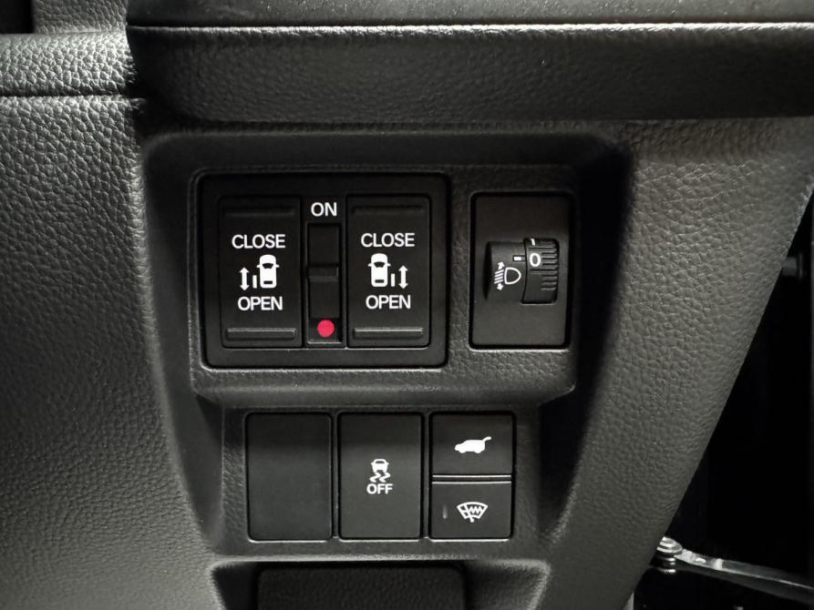 Honda Stepwgn VI Стерлитамак  - изображение 32