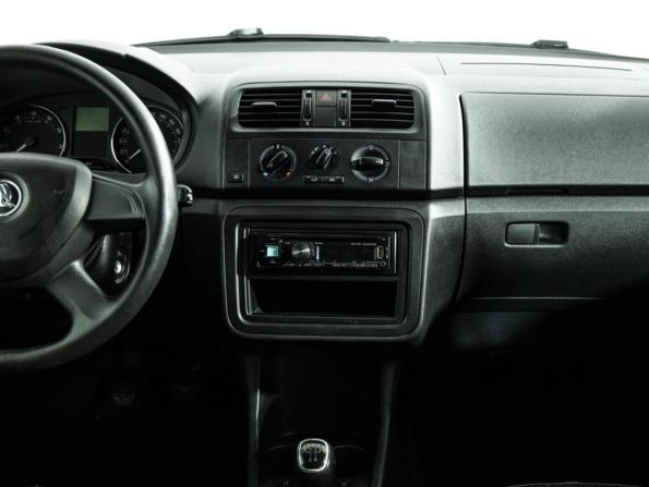 Skoda Fabia II Рестайлинг с пробегом 2013 года, цена 720 000 рублей, 156000 км, хэтчбек, Автокод Объявления