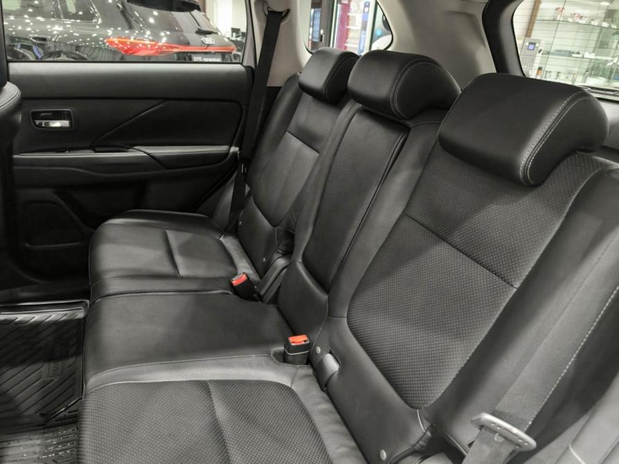 Mitsubishi Outlander III Рестайлинг 2 Казань  - изображение 15