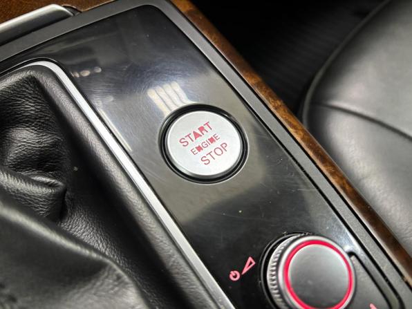 Audi A6 IV (C7) с пробегом 2013 года, цена 1 300 000 рублей, 226633 км, седан, Автокод Объявления