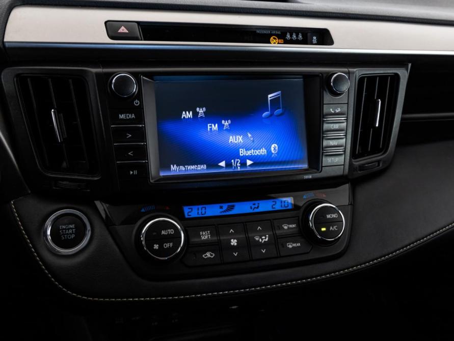 Toyota RAV4 IV (XA40) Рестайлинг Санкт-Петербург  - изображение 15