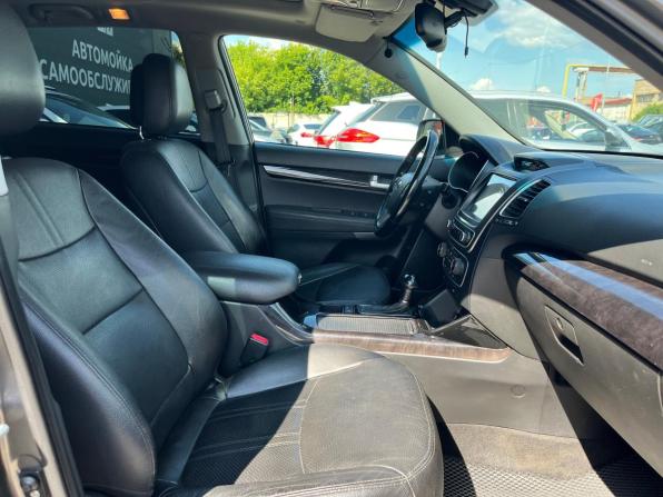 Kia Sorento II Рестайлинг с пробегом 2014 года, цена 1 850 000 рублей, 185010 км, внедорожник, Автокод Объявления