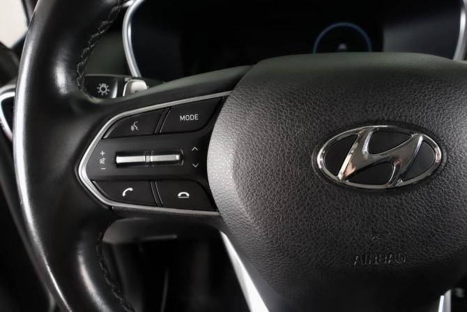 Hyundai Santa Fe IV Рестайлинг с пробегом 2021 года, цена 3 699 000 рублей, 51000 км, внедорожник, Автокод Объявления