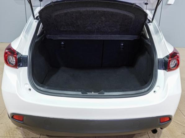 Mazda 3 III (BM) с пробегом 2014 года, цена 979 000 рублей, 233853 км, хэтчбек, Автокод Объявления