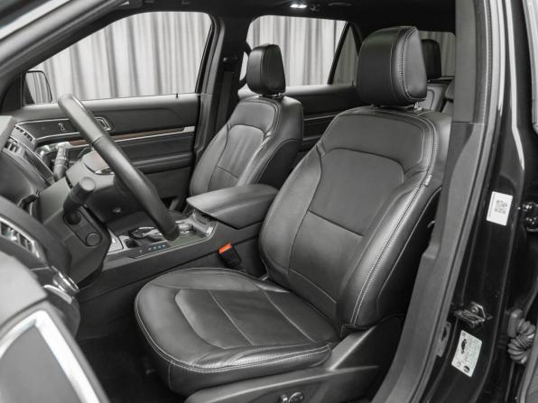 Ford Explorer V Рестайлинг с пробегом 2018 года, цена 2 450 000 рублей, 205511 км, внедорожник, Автокод Объявления