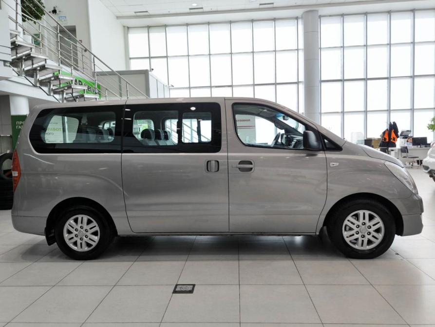 Hyundai H-1 II Рестайлинг Казань  - изображение 5