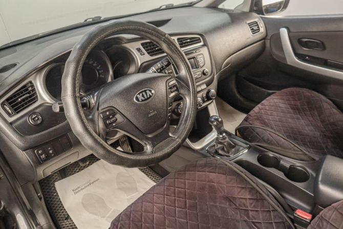 Kia Ceed II с пробегом 2013 года, цена 799 000 рублей, 215000 км, хэтчбек, Автокод Объявления