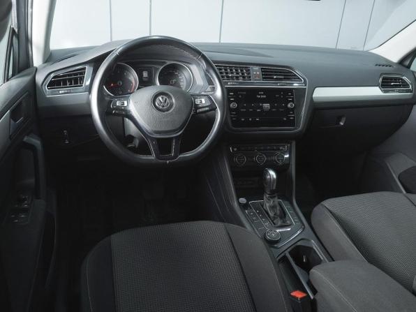 Volkswagen Tiguan II с пробегом 2020 года, цена 3 090 000 рублей, 104929 км, внедорожник, Автокод Объявления