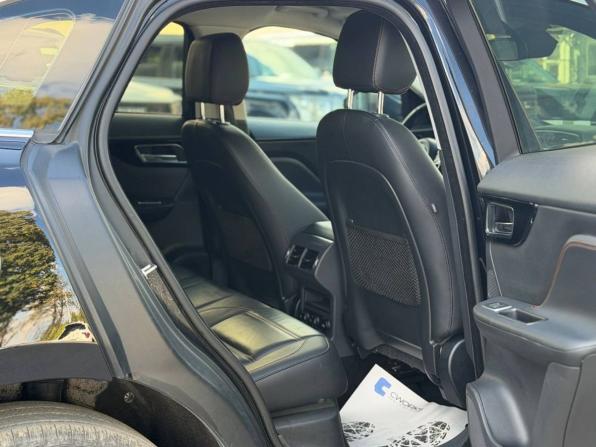 Jaguar F-Pace I с пробегом 2017 года, цена 2 399 000 рублей, 109075 км, внедорожник, Автокод Объявления