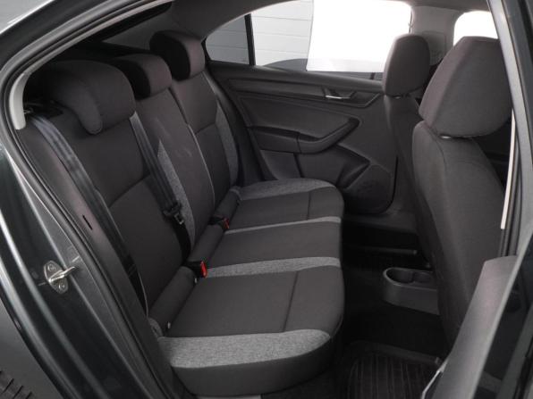 Skoda Rapid II с пробегом 2021 года, цена 1 590 000 рублей, 77704 км, лифтбек, Автокод Объявления