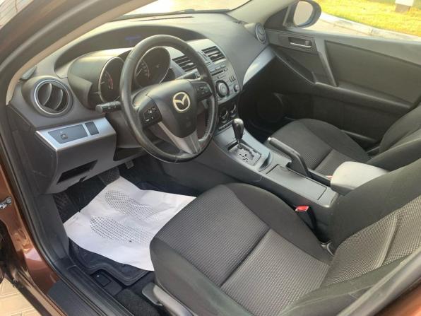 Mazda 3 II (BL) Рестайлинг с пробегом 2011 года, цена 899 900 рублей, 151970 км, седан, Автокод Объявления