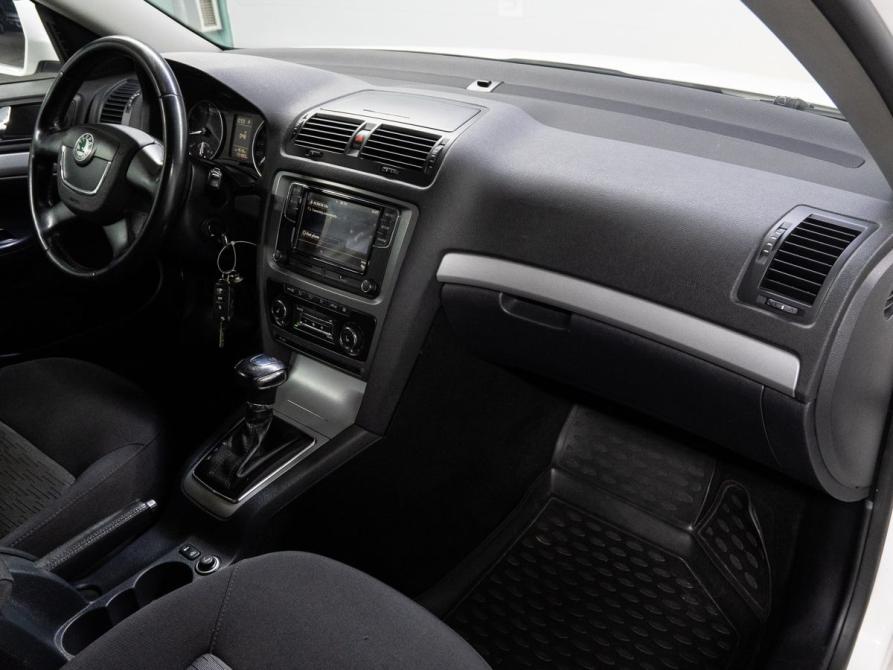 Skoda Octavia II (A5) Рестайлинг Тюмень  - изображение 15