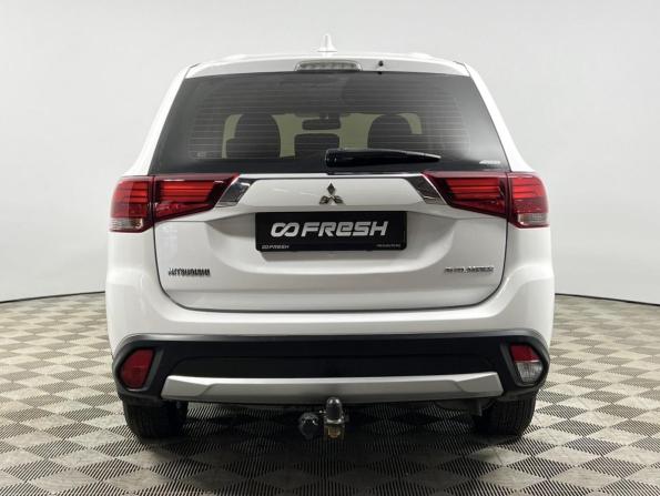 Mitsubishi Outlander III Рестайлинг 2 с пробегом 2017 года, цена 1 830 900 рублей, 152585 км, внедорожник, Автокод Объявления