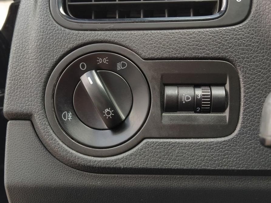 Volkswagen Polo V Рестайлинг Екатеринбург  - изображение 9