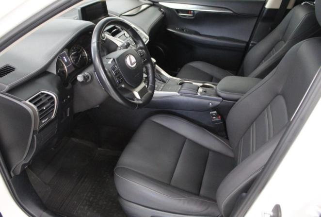 Lexus NX I Рестайлинг с пробегом 2019 года, цена 3 011 806 рублей, 48336 км, внедорожник, Автокод Объявления