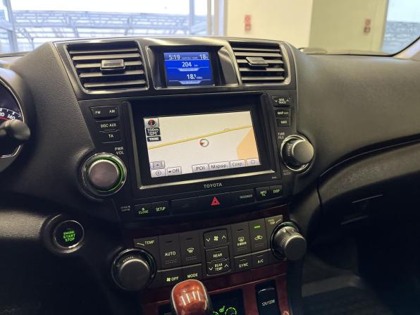 Toyota Highlander II (XU40) Рестайлинг с пробегом 2012 года, цена 2 300 000 рублей, 162030 км, внедорожник, Автокод Объявления