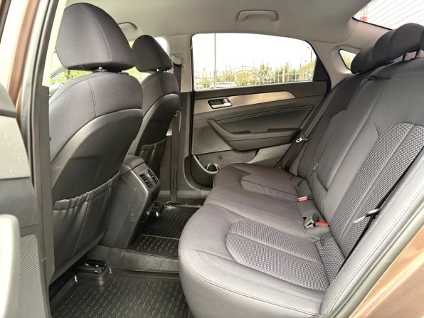 Hyundai Sonata VII (LF) Рестайлинг с пробегом 2018 года, цена 1 590 000 рублей, 153100 км, седан, Автокод Объявления