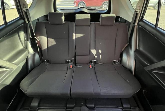 Toyota RAV4 IV (XA40) Рестайлинг с пробегом 2016 года, цена 2 400 000 рублей, 145300 км, внедорожник, Автокод Объявления