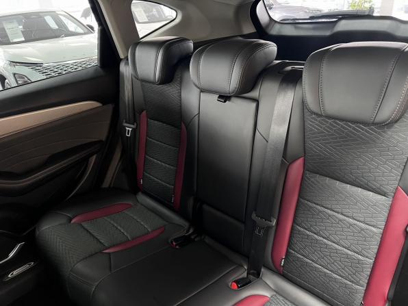 Haval F7 I Рестайлинг с пробегом 2023 года, цена 2 195 000 рублей, 34201 км, внедорожник, Автокод Объявления
