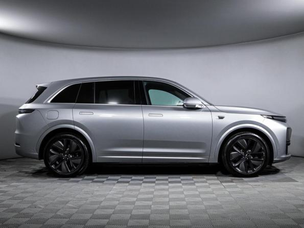 Li Auto (Lixiang) L7 I с пробегом 2024 года, цена 6 699 000 рублей, 10774 км, внедорожник, Автокод Объявления