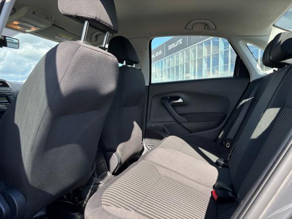 Volkswagen Polo V с пробегом 2011 года, цена 717 000 рублей, 137750 км, седан, Автокод Объявления