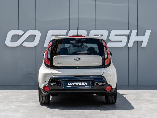 Kia Soul II с пробегом 2014 года, цена 1 100 000 рублей, 323113 км, хэтчбек, Автокод Объявления
