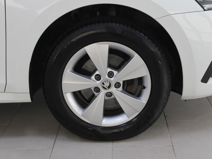 Skoda Octavia IV (A8) Старый Оскол  - изображение 24