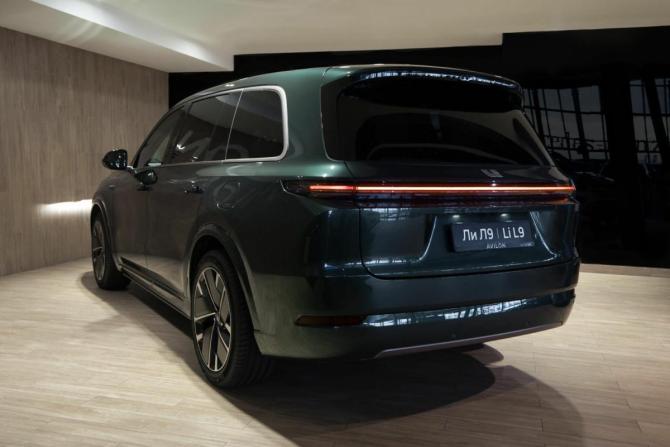 Новый Li Auto (Lixiang) L9 I Рестайлинг 2026 года, цена 12 090 000 рублей, внедорожник, Автокод Объявления