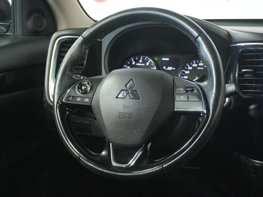 Mitsubishi Outlander III Рестайлинг 3 Вологда  - изображение 16