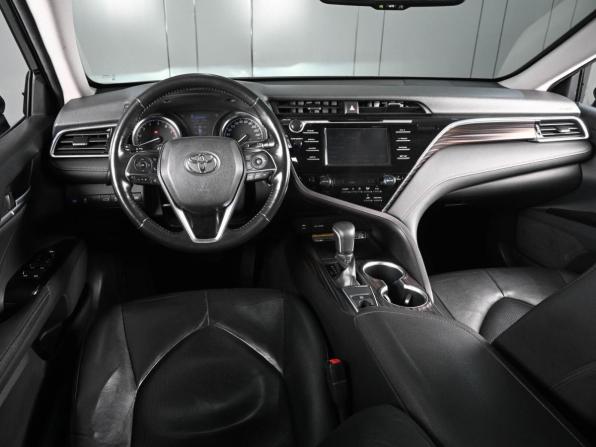 Toyota Camry VIII (XV70) с пробегом 2018 года, цена 2 569 000 рублей, 163929 км, седан, Автокод Объявления