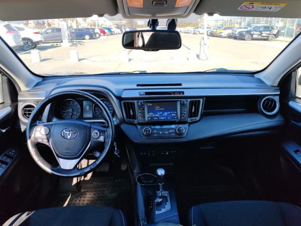 Toyota RAV4 IV (XA40) Рестайлинг с пробегом 2017 года, цена 1 899 000 рублей, 230000 км, внедорожник, Автокод Объявления