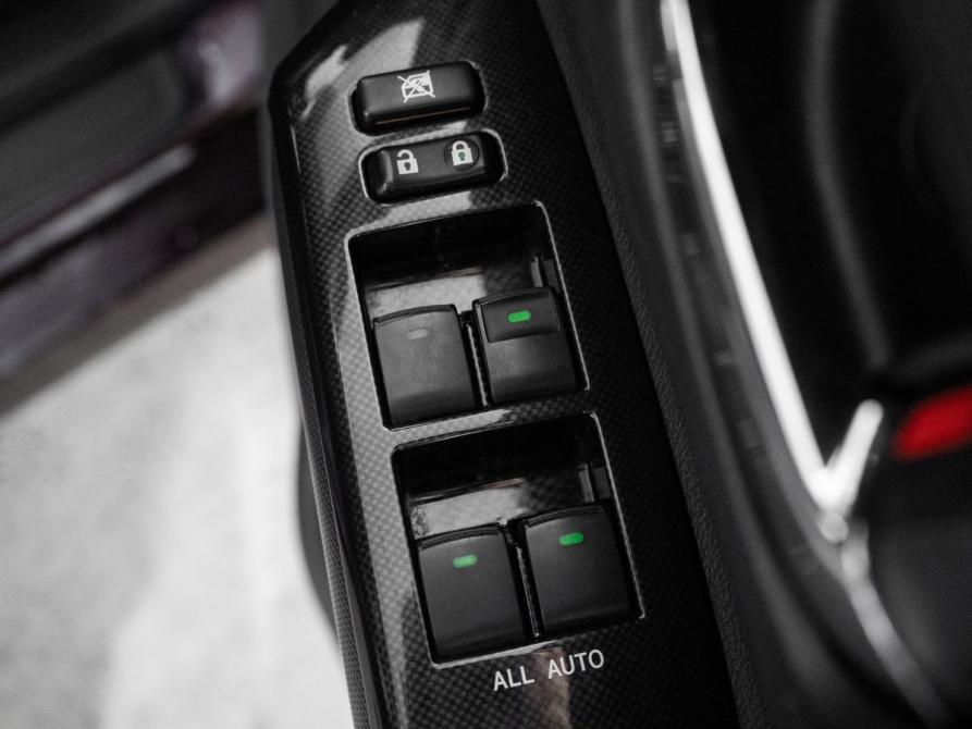 Toyota Wish II Рестайлинг Иркутск  - изображение 17