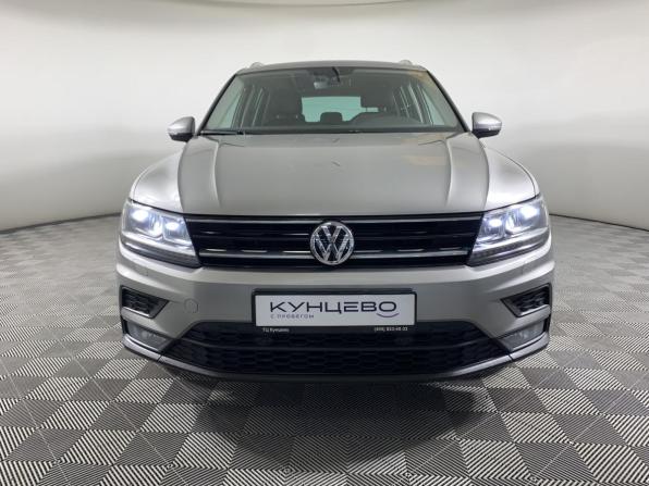 Volkswagen Tiguan II с пробегом 2018 года, цена 1 942 000 рублей, 112726 км, внедорожник, Автокод Объявления