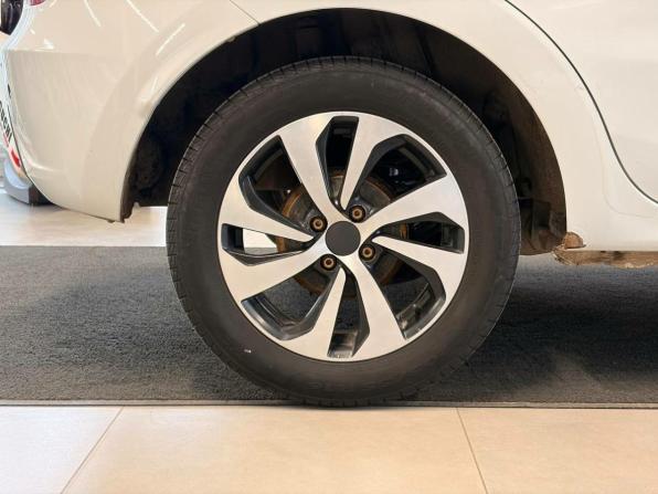 Lada (ВАЗ) XRAY I с пробегом 2022 года, цена 1 075 638 рублей, 72360 км, хэтчбек, Автокод Объявления