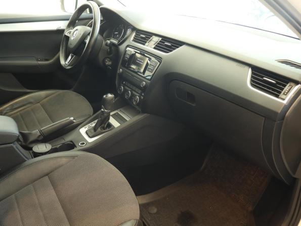 Skoda Octavia III (A7) с пробегом 2017 года, цена 1 533 000 рублей, 168000 км, лифтбек, Автокод Объявления