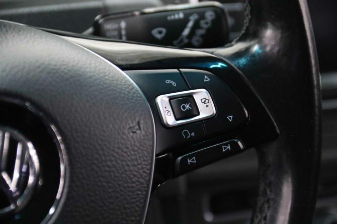 Volkswagen Golf VII с пробегом 2013 года, цена 1 135 170 рублей, 208796 км, хэтчбек, Автокод Объявления