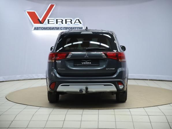 Mitsubishi Outlander III Рестайлинг 3 с пробегом 2019 года, цена 2 100 000 рублей, 136000 км, внедорожник, Автокод Объявления